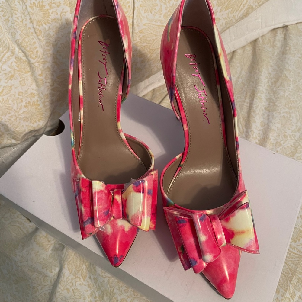 Betsy Johnson heels
